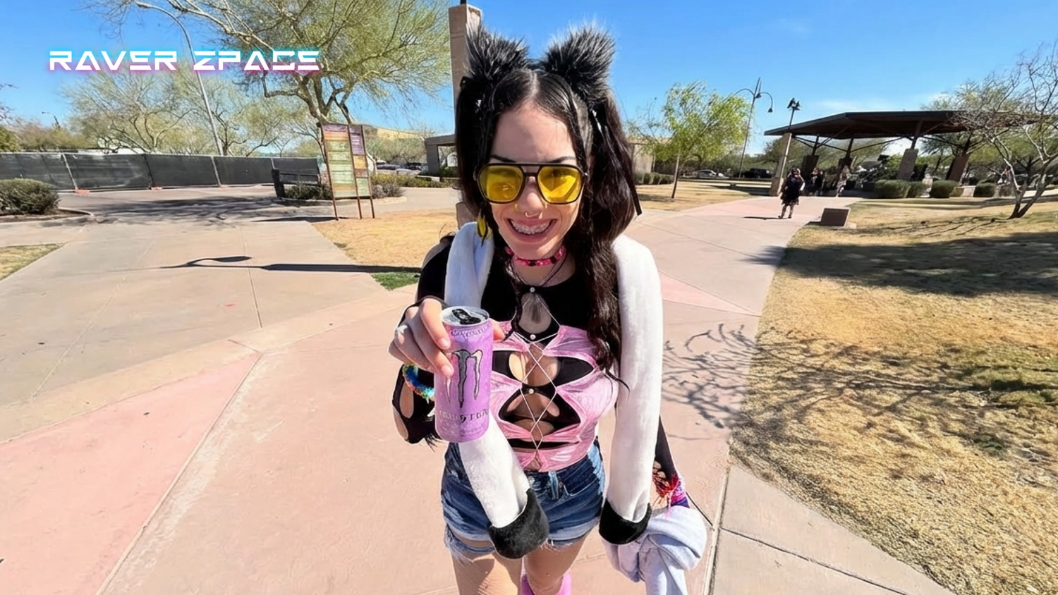 What Are Diffraction Glasses and How Do They Work