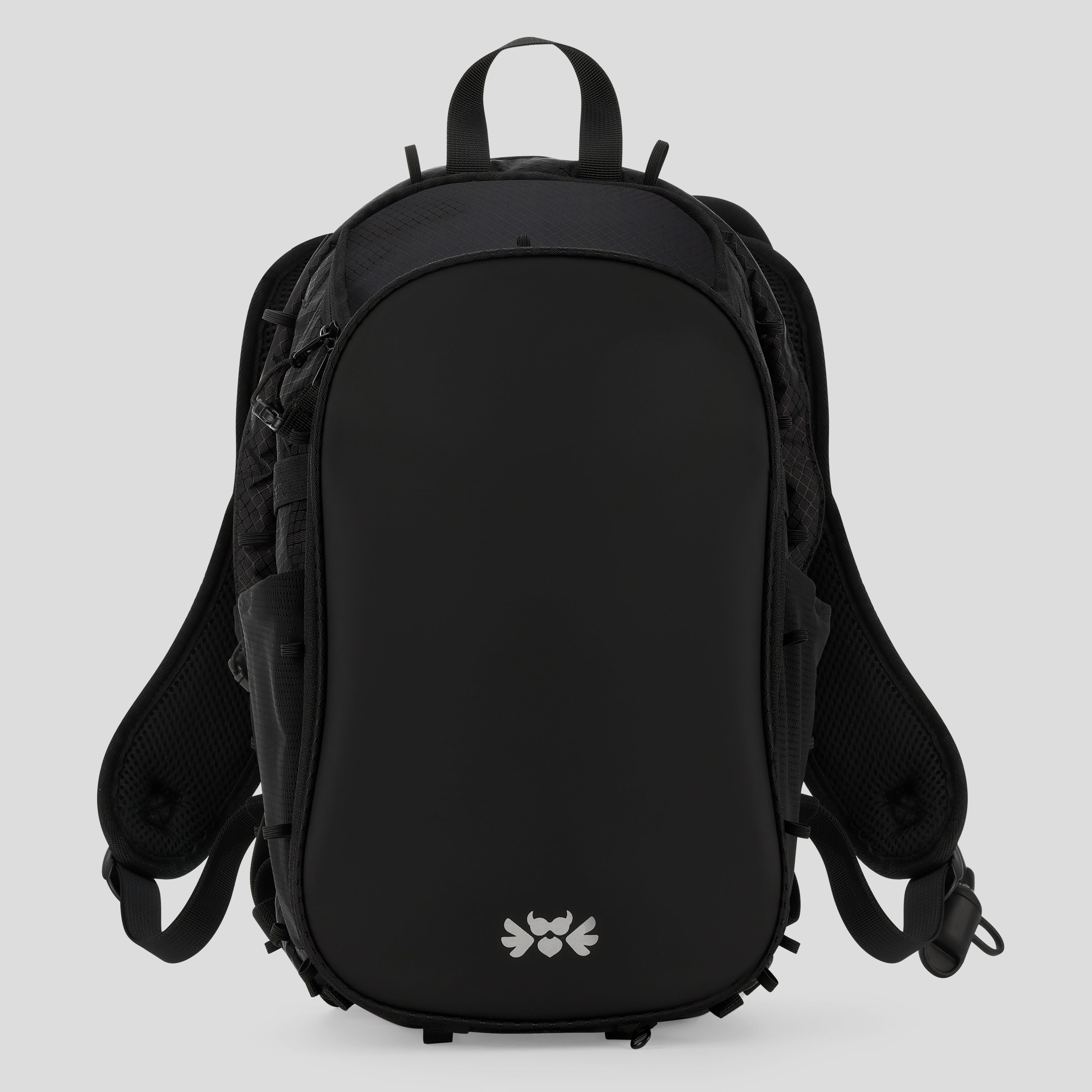 Elytra Hydration Pack 2.0 with Aura Reflector – Black